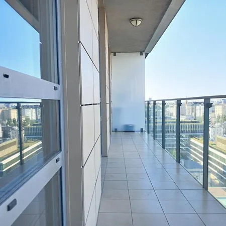 Apartamento Warsaw's Manhattan Grand