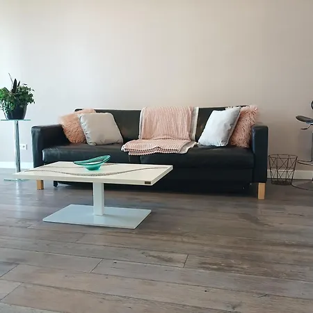 Apartamento Warsaw's Manhattan Grand *